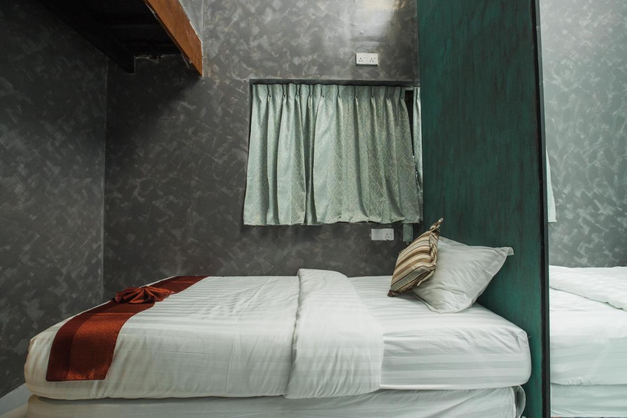 Хостел Rangoon Boutique House Экстерьер фото