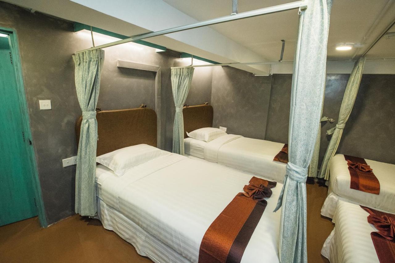 Хостел Rangoon Boutique House Экстерьер фото